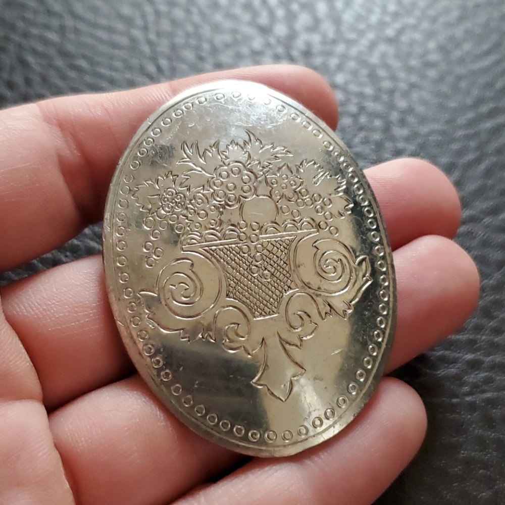 VTG Kirk Stieff pewter brooch